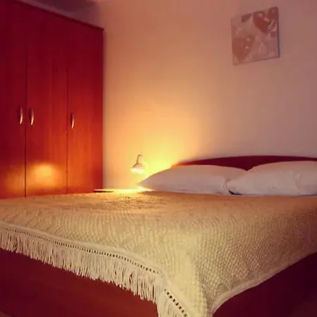Maja Apartamento