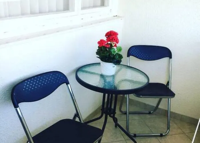 Maja Apartamento