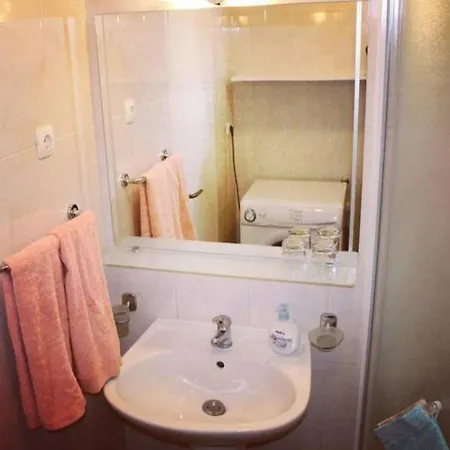 Апартаменты Maja *