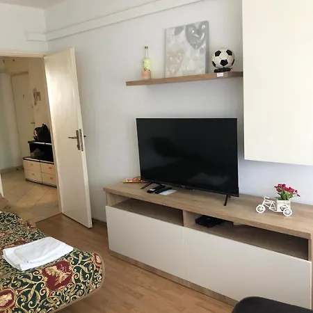 Apartment Maja *
