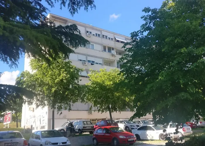 Maja شقة سبليت